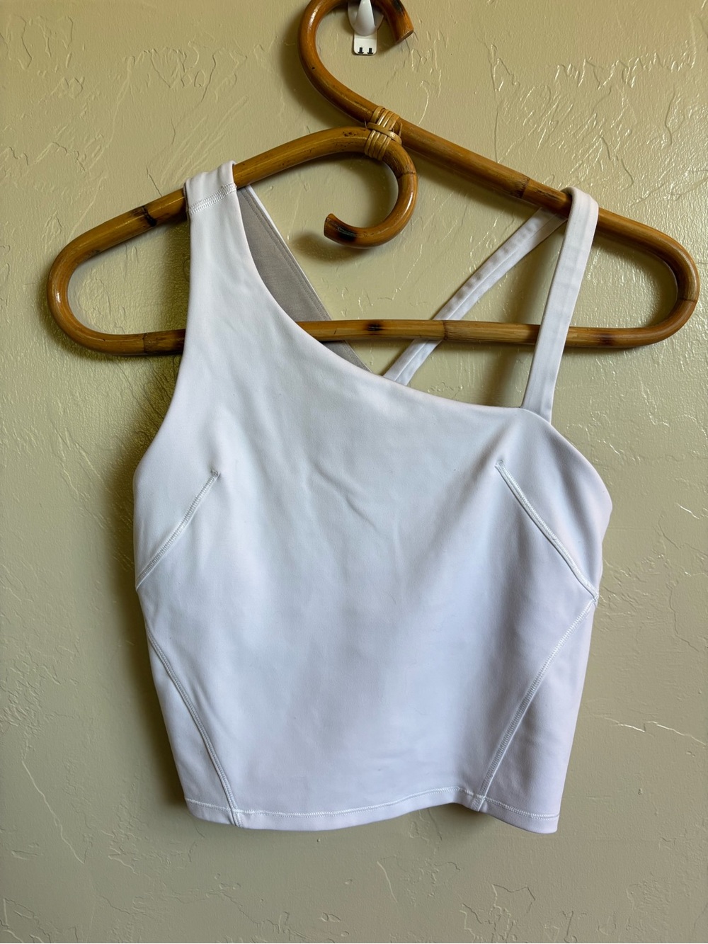 Lululemon Everlux Asymmetrical White Tennis Tank Top Cropped Size 6 W1EI5S
